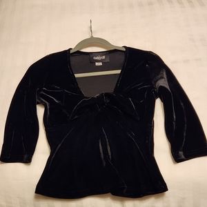 Black velour V neck bow tie top